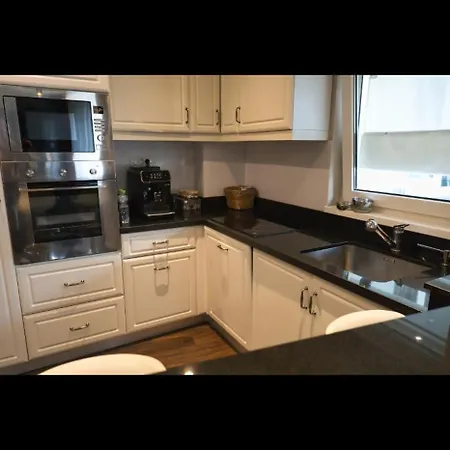 Apartament Mega Mall National Arena * Bucharest